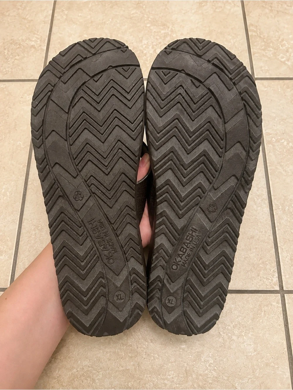 Okabashi Men's Brown Cushioned Flip Flops